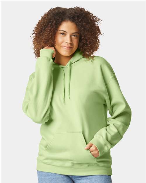 Gildan Unisex Softstyle® Midweight Hooded Sweatshirt SF500